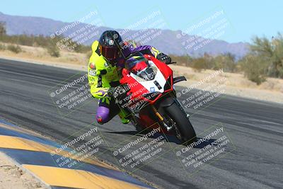 media/Jan-13-2025-Ducati Revs (Mon) [[8d64cb47d9]]/3-B Group/Session 3 (Turn 7 Inside)/